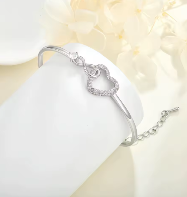 Glacia | Mother and Daughter Snowflake Bracelet Set