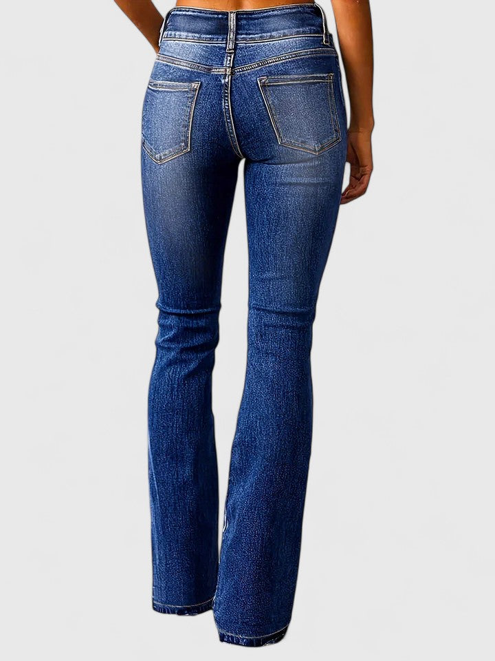 Koralynnae | Sophisticated Flare Pants